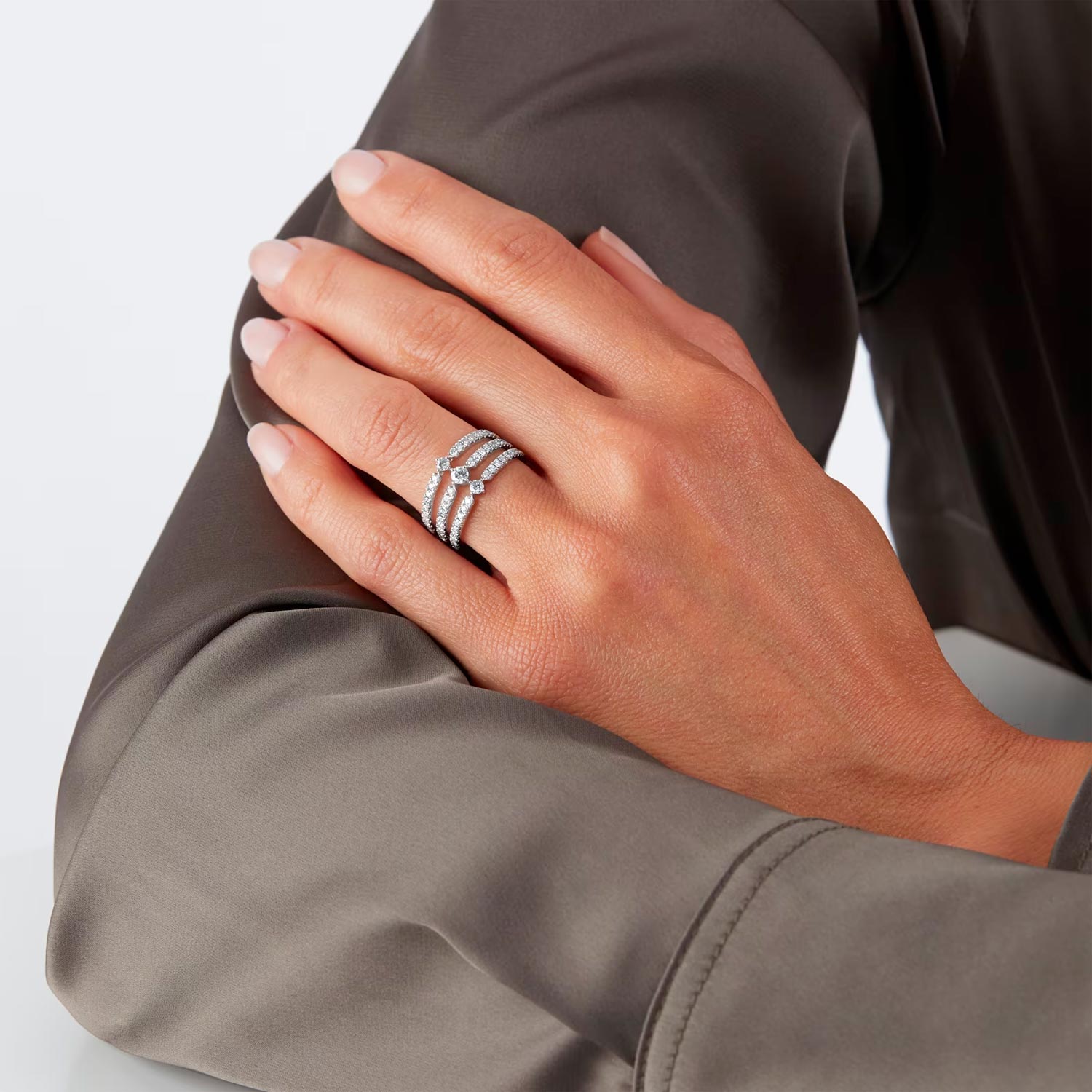 Triple Band Diamond Ring - 0.70ct - Image 2